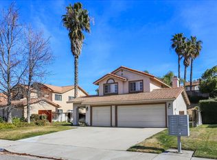 9228 Sunridge Dr, Riverside, CA 92508