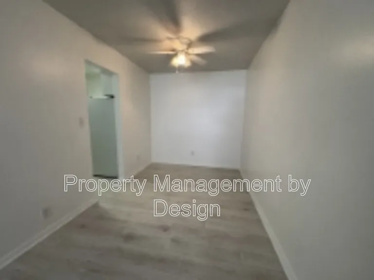 1039 5th St #7 — Photo 16