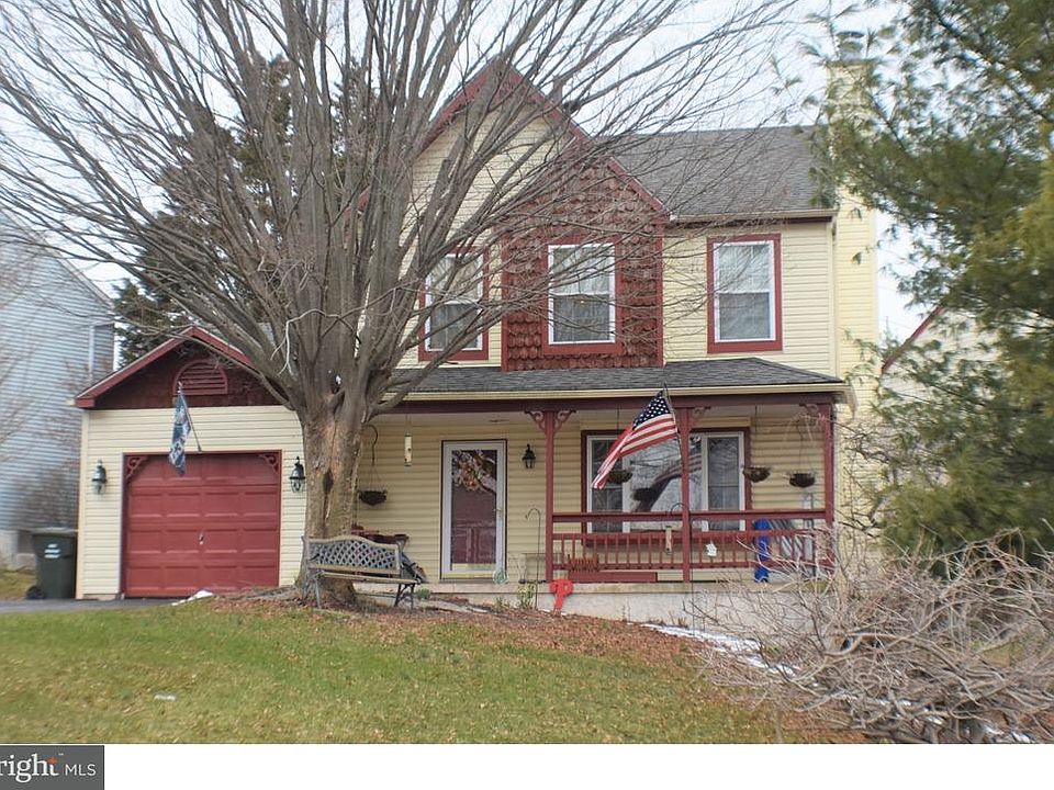 1st image of 1603 Russell Dr