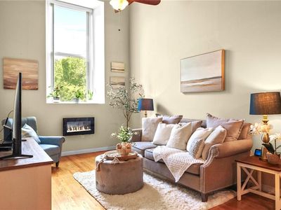 494 Woonasquatucket Ave APT 108, North Providence, RI, 02911