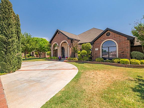 2nd image of 6204 Haywood Dr