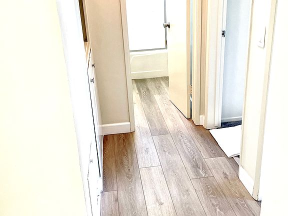 2nd image of 1225 Barry Ave APT 9
