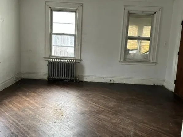 128 Hobson St #3, Newark City, NJ 07112