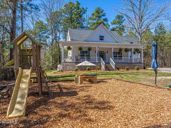 498 Denny Lane, Carthage, NC 28327