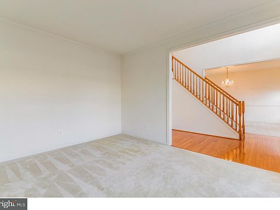 3rd image of 505 Coriander Ct