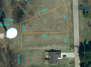 782 Gainsboro Rd, Davis, IL 61019