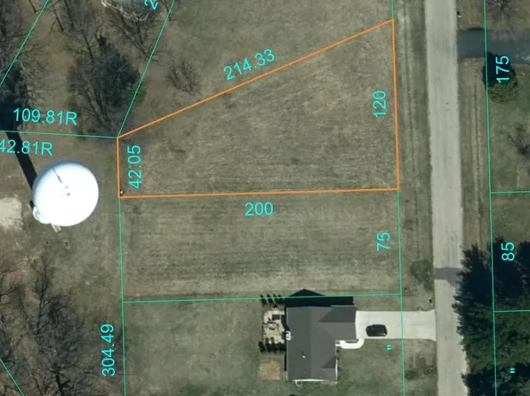 782 Gainsboro Rd, Davis, IL 61019
