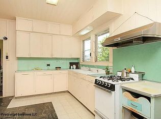 1670 Kino St, Honolulu, HI 96819