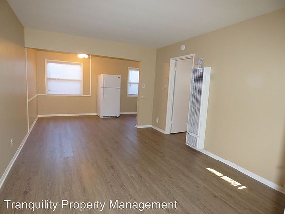 4th image of 4340 Wilson Ave