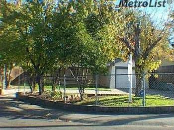 3rd image of 7320 Salazar Dr