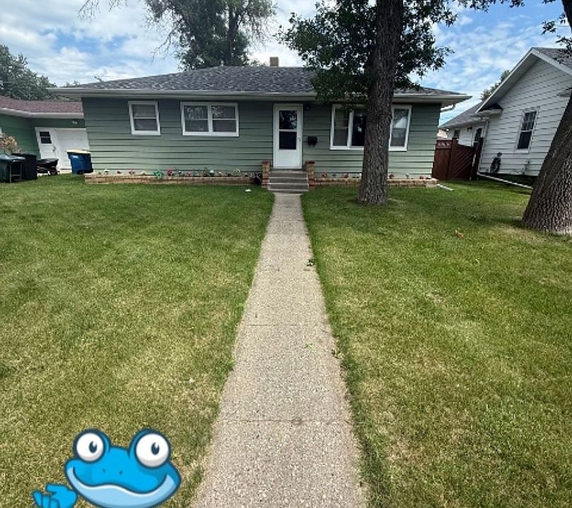 1st image of 1310 5th Ave NE