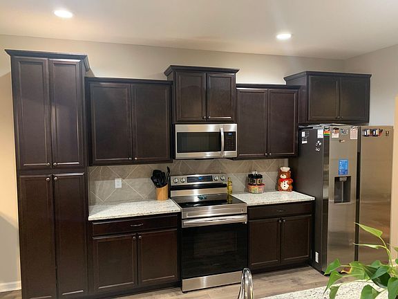3rd image of 279 Sapwood Way