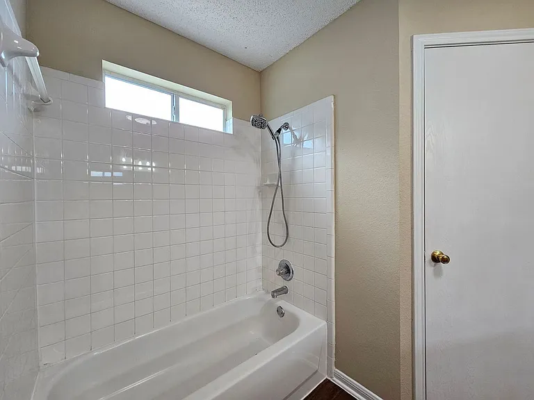 4306 Secretariat Dr — Photo 11