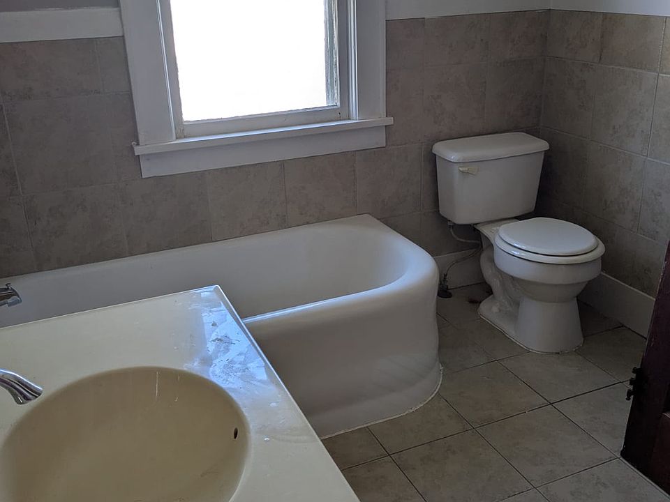 2nd image of 311 W Harford St #A