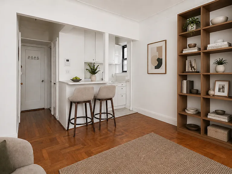 317 E 18th St #2D — Photo 4