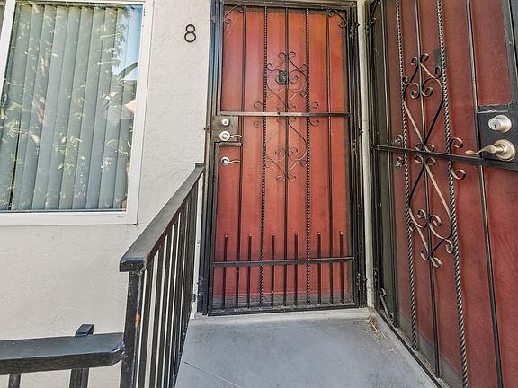 2nd image of 4136 Louisiana St APT 8