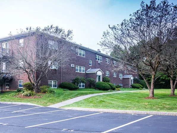 149 Milk St APT 22, Westborough, MA 01581