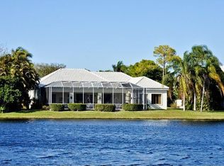 762 Brentwood Point, Naples, FL 34110