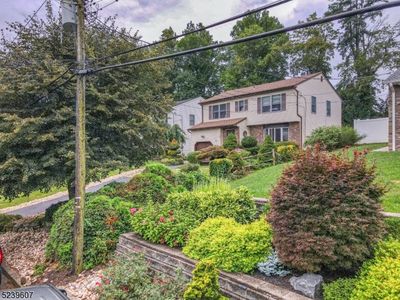 167 Kimberly Rd, Colonia, NJ, 07067