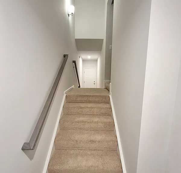 648 Brookwood Glen Ter #B — Photo 52