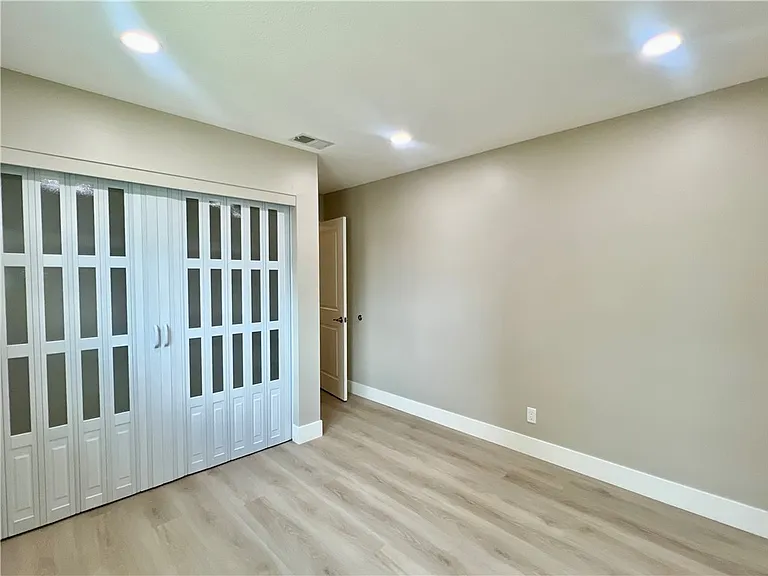 724 N Morgan St #A — Photo 19