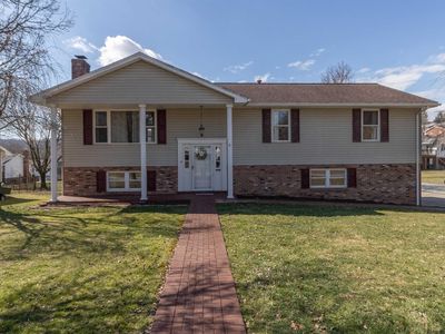 171 Archwood Ave, Bridgeport, WV, 26330