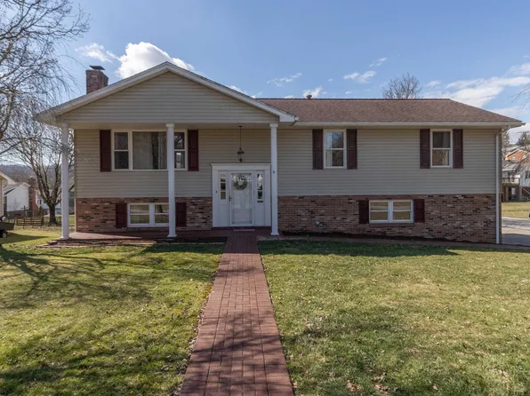 171 Archwood Ave, Bridgeport, WV 26330