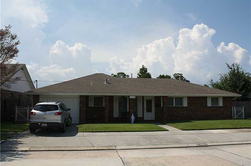 1st image of 2404 Rosetta Dr