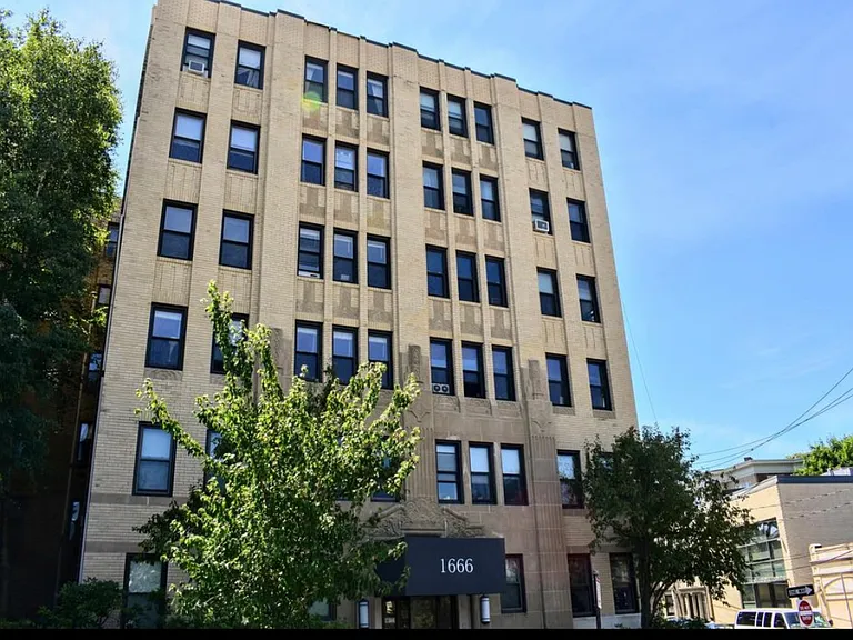 1666 Commonwealth Ave #42 — Photo 3