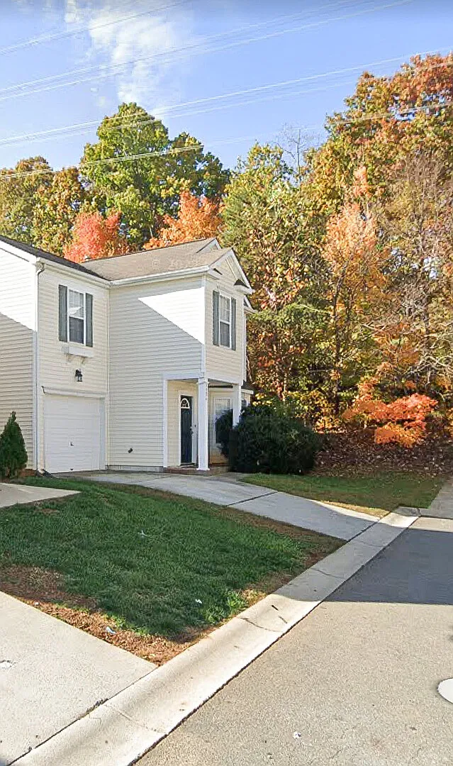 Exquisite 3 Bedroom house — Photo 2