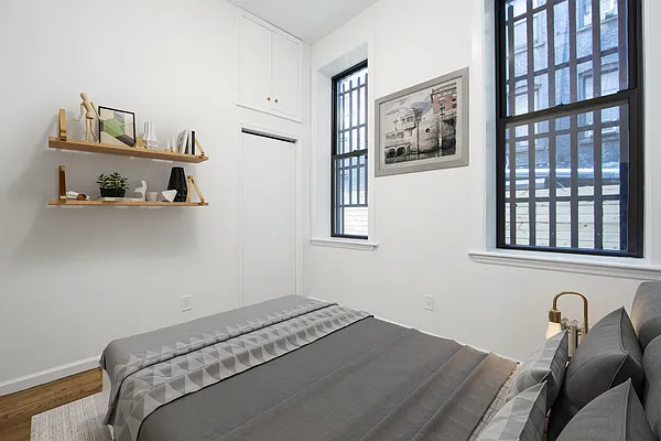 Rented by R New York | media 6