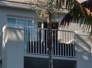 11155 SW 5th Pl APT 303, Hollywood, FL 33025