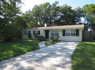 3304 W Wallace Ave, Tampa, FL 33611