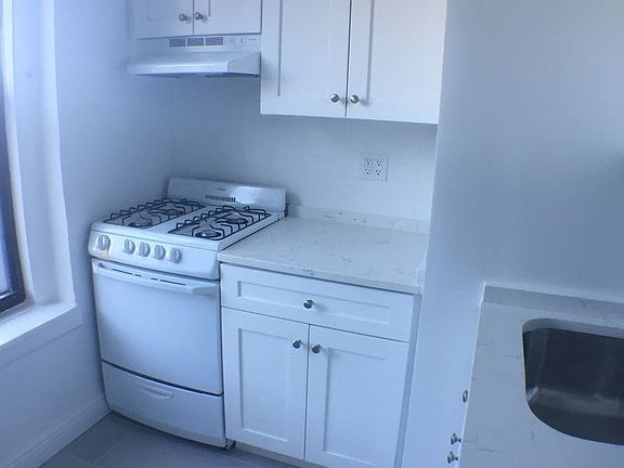 2nd image of 3752 62nd St APT 3C