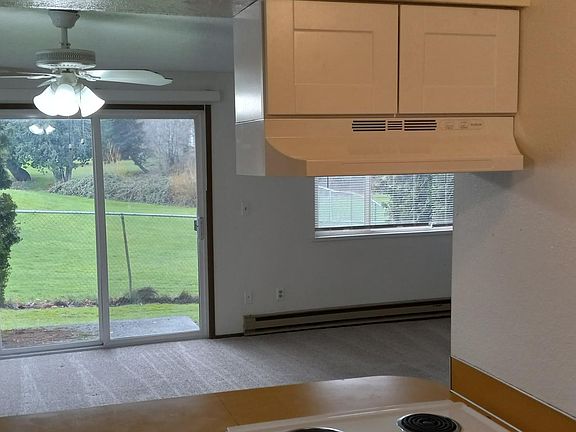 Open air floor design with view of golf course