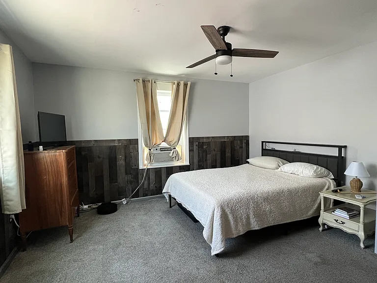 2105 Military Rd — Photo 9