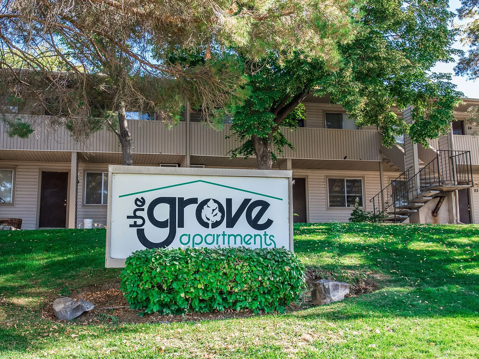 The Grove Apartments — Photo 1