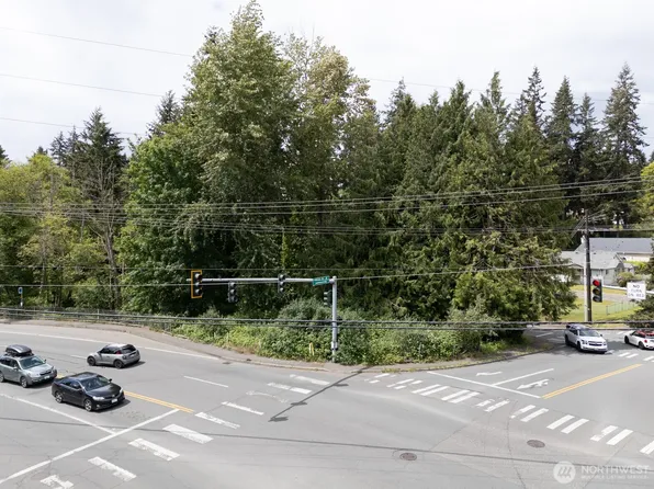 9511 Edmonds Way, Edmonds, WA 98020