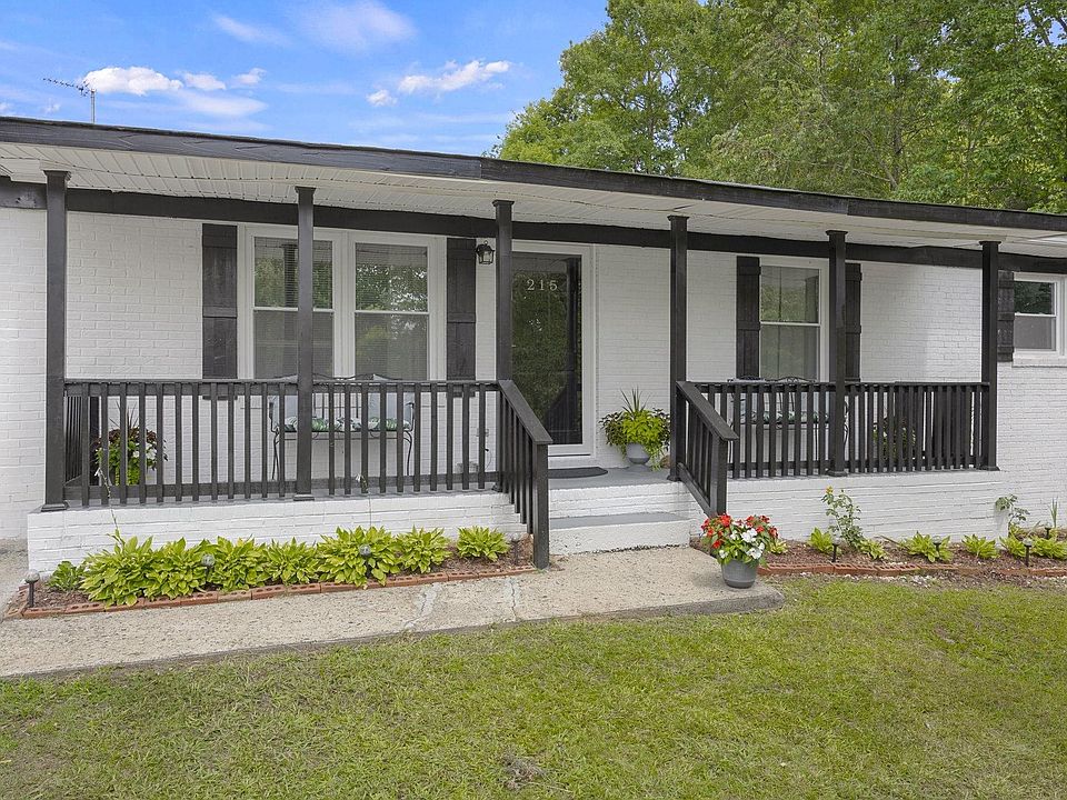 1st image of 215 Camellia Cir