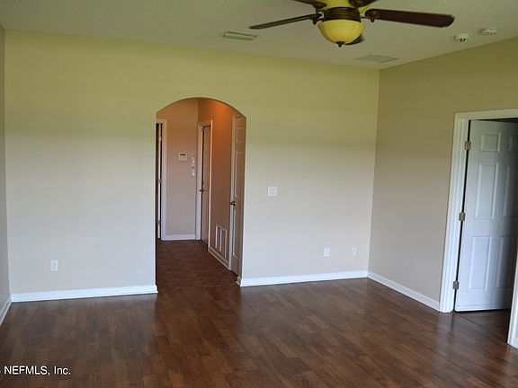 4th image of 27442 Kentucky Street