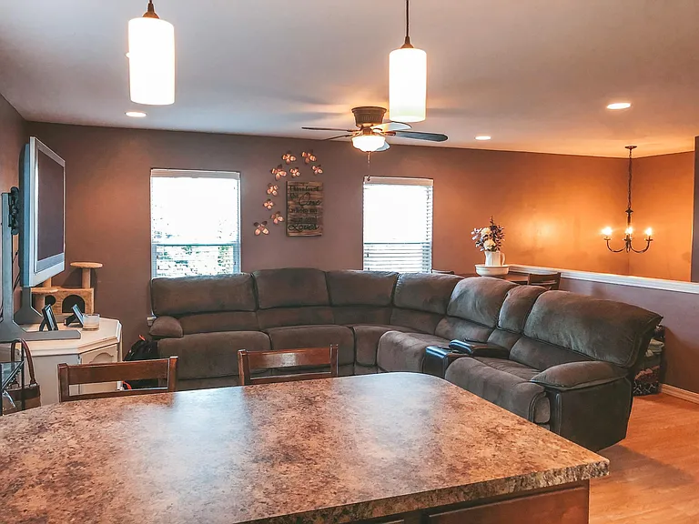 202 Farview Dr #A — Photo 8