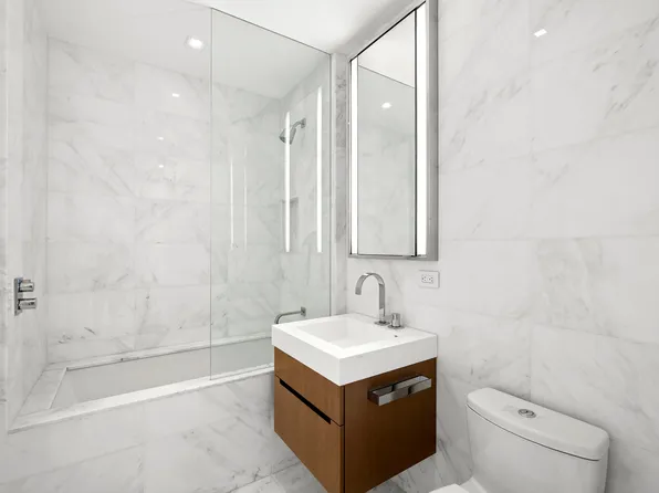 1 West End Avenue image 11 of 20