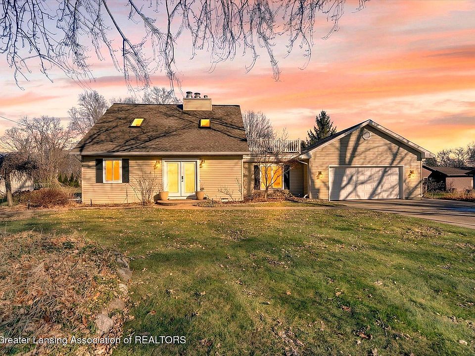 1st image of 1225 Schavey Rd