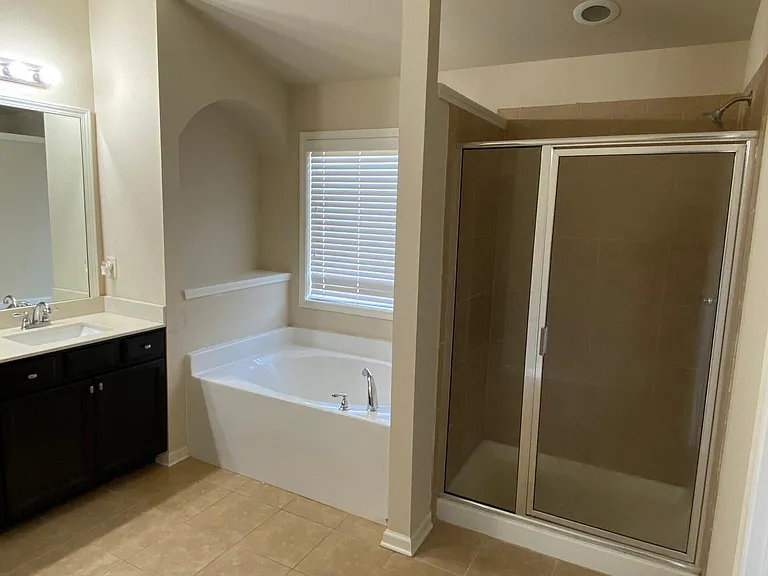 4925 Ducote Trl — Photo 22