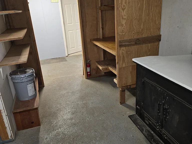 140 Arthur Rd — Photo 12