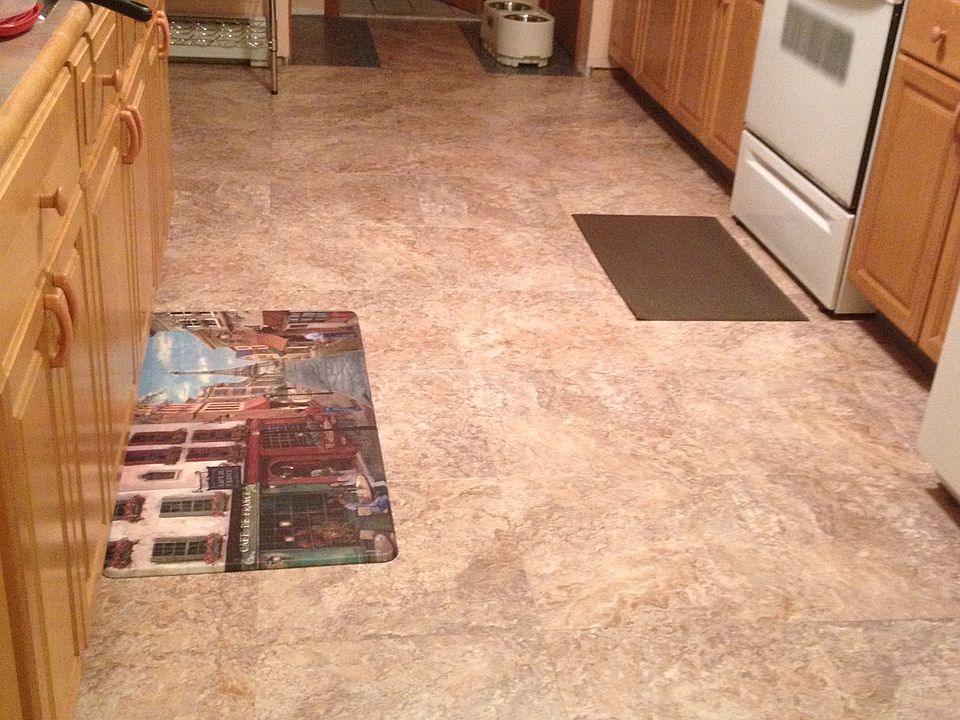 2nd image of 609 Oakland Beach Ave