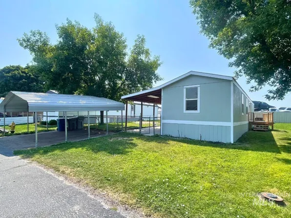 907 Round Valley St, Nampa, ID 83687