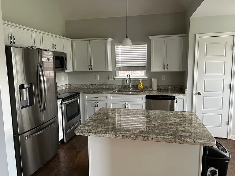 2607 Dawnwood Cir N — Photo 7