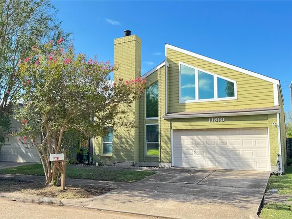 11810 Zarroll Dr, Houston, TX 77099
