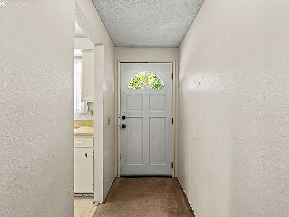 5th image of 3377 W 16th Ave